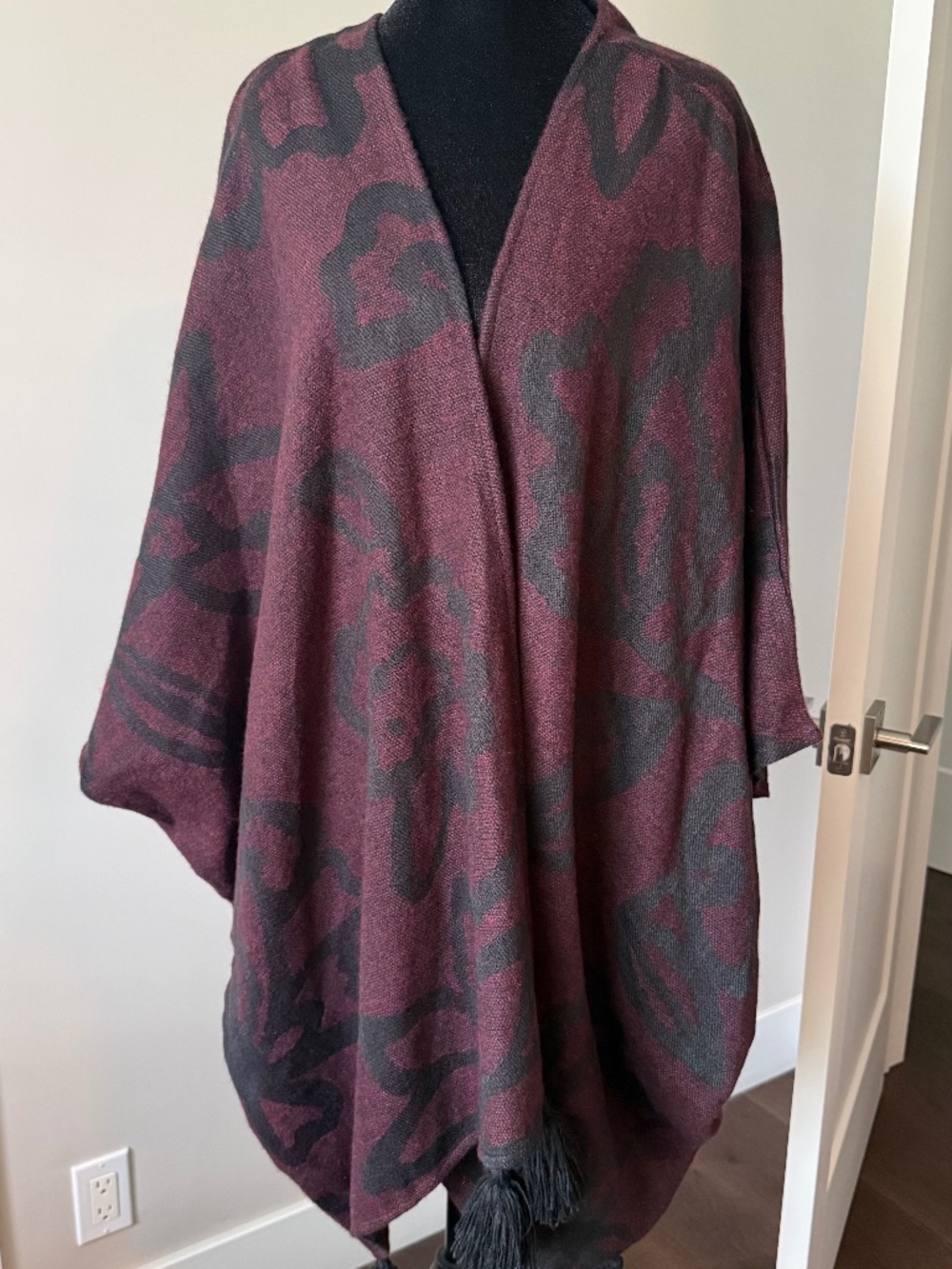 Cleobella Burgundy Black Floral Tassel Ruana Poncho Wrap One Size